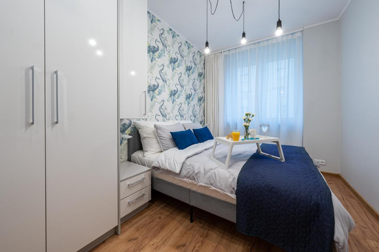 Apartment Bluebird Katowice Near Spodek Mck & City Center ภายนอก รูปภาพ